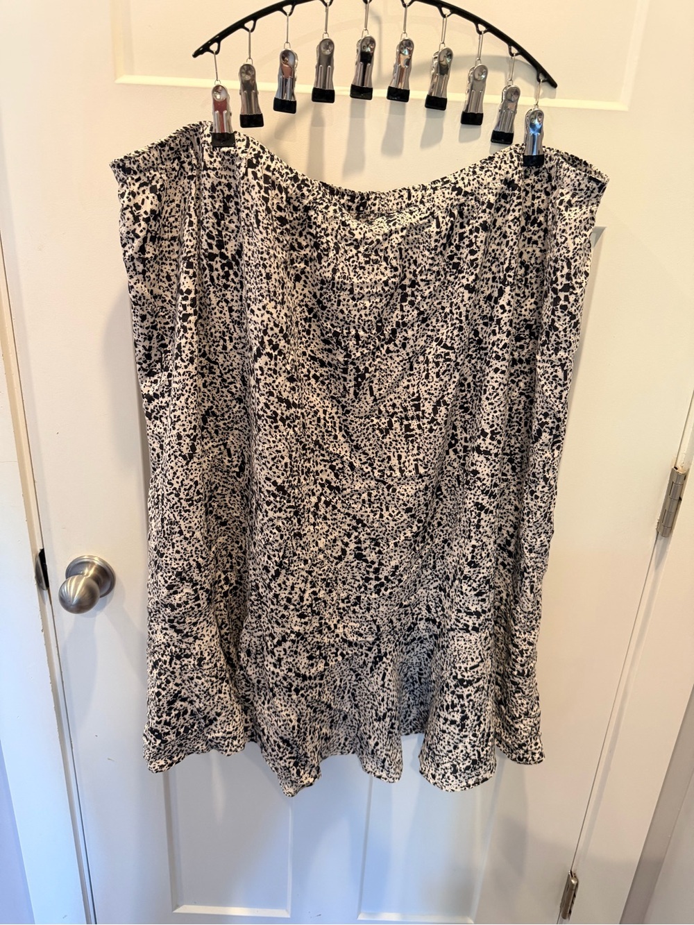 Sag Harbor Woman 3X Abstract Print Pull On Skirt Black Ivory Plus Size